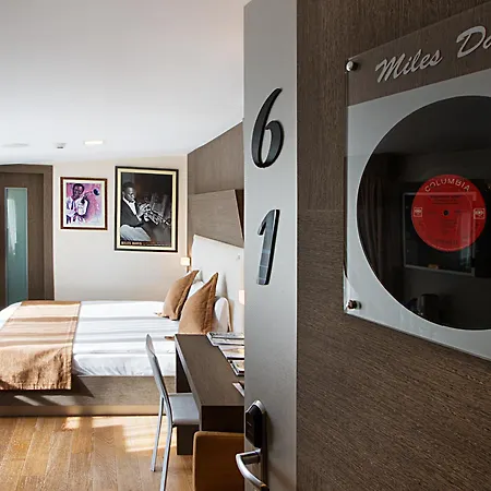 Jazz Nisantasi Szálloda 3*